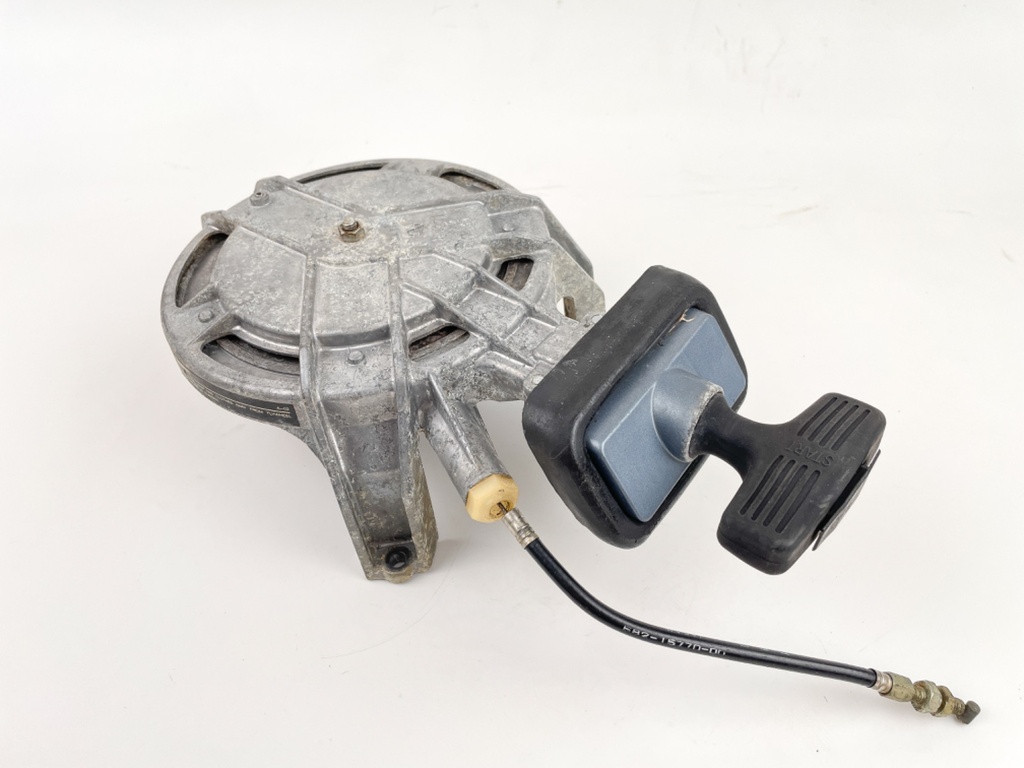 1986 Yamaha 15 HP 2 Stroke Outboard Rope Pull Starter 6E7-15710-04-94 OEM