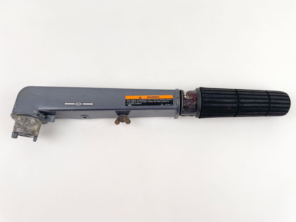 1997 Yamaha 15 HP 2 Stroke Outboard Tiller Steering Handle 6G1-42111-11-4D OEM