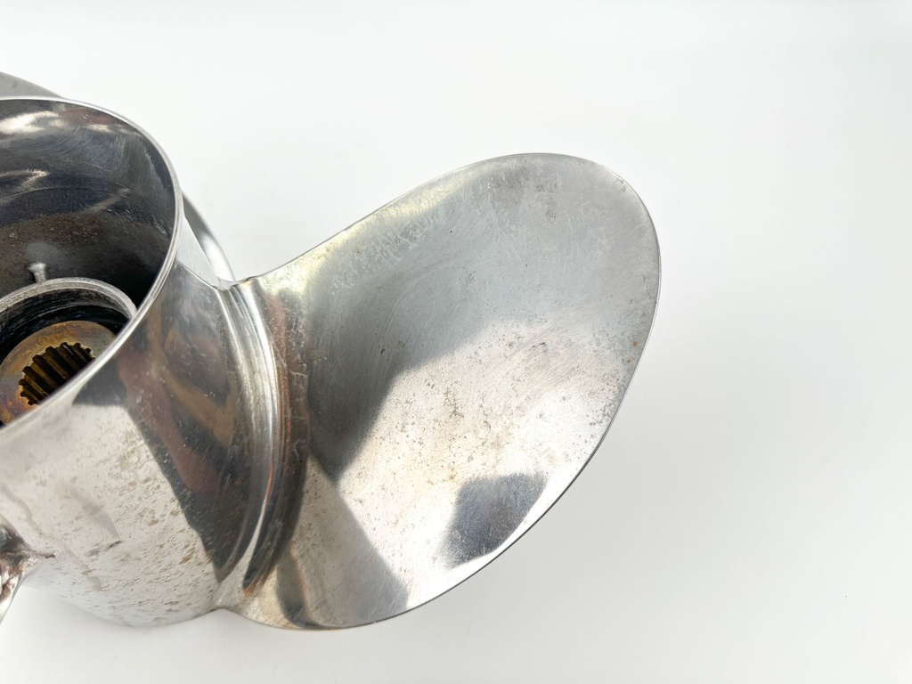 Yamaha Saltwater Series II  3 Blade Stainless Steel Prop Propeller 15 3/4" x 15P