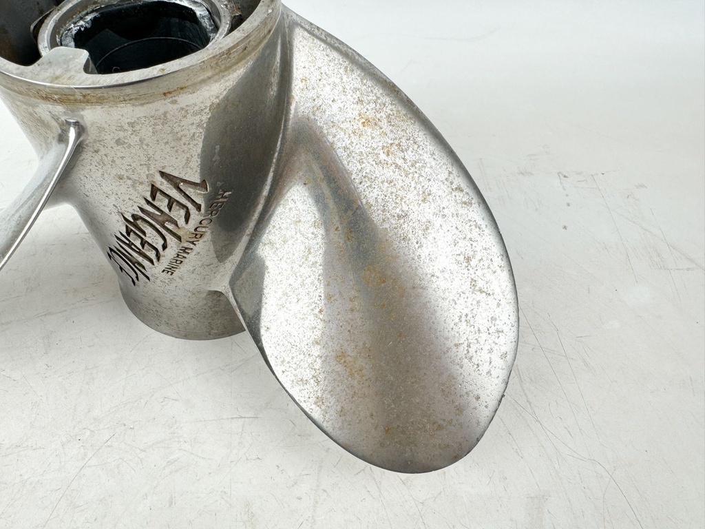 Mercury Marine Vengeance Propeller 3 x 13 3/8'' x 14P RH 48-17314 14P