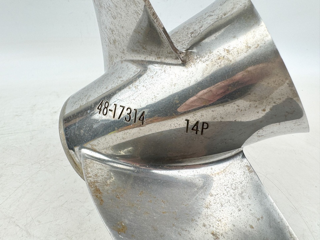 Mercury Marine Vengeance Propeller 3 x 13 3/8'' x 14P RH 48-17314 14P