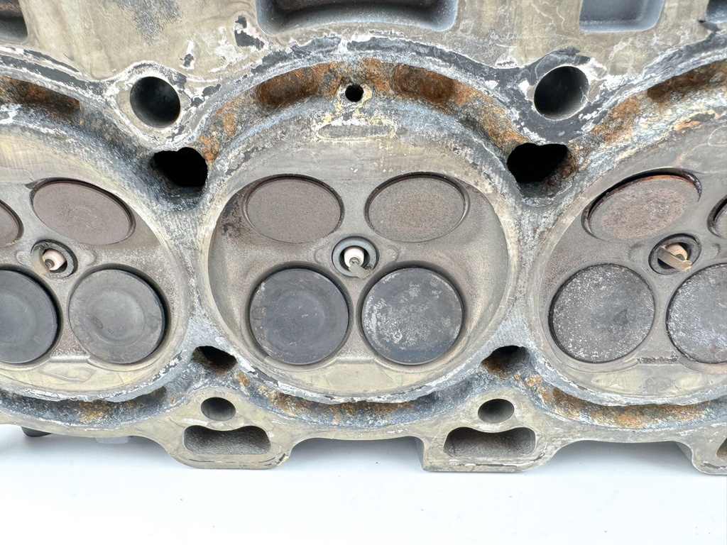 2000-2011 Yamaha 115HP 4 Stroke Outboard Cylinder Head 68V-W009A-01-1S - Parts