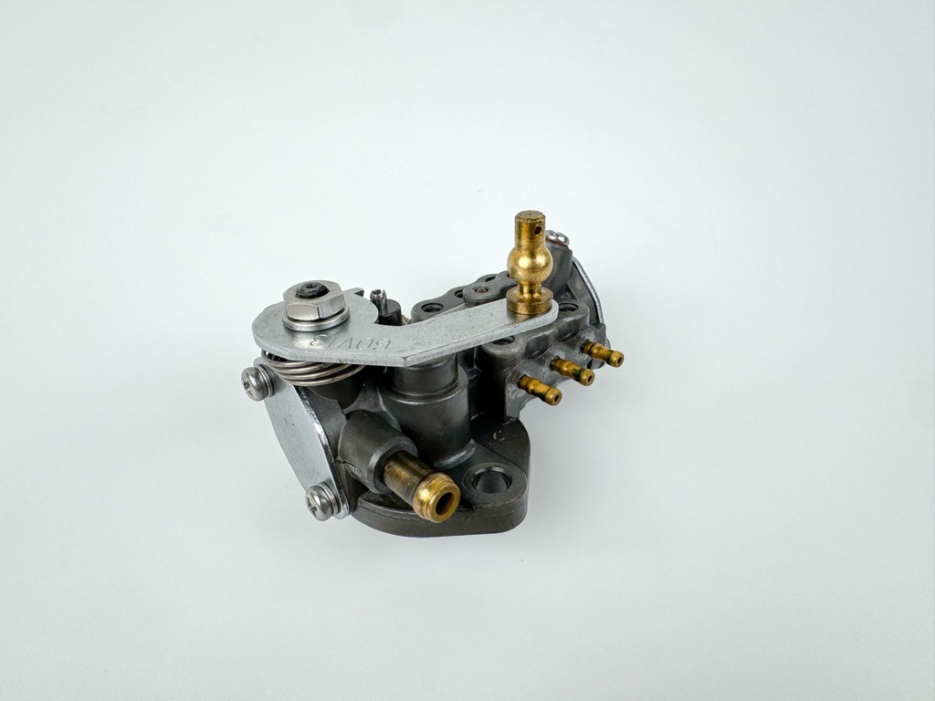 2005 Yamaha 250 HP 2 Stroke Outboard Oil Pump 60V-13200-01-00 OEM