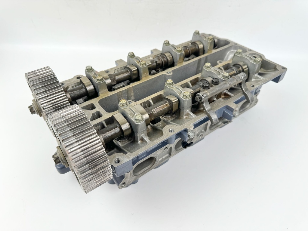 2001 Yamaha 80 HP 4 Stroke Outboard Cylinder Head 67F-W009A-02-1S OEM