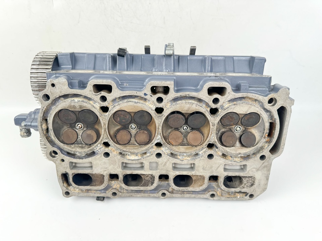 2001 Yamaha 80 HP 4 Stroke Outboard Cylinder Head 67F-W009A-02-1S OEM