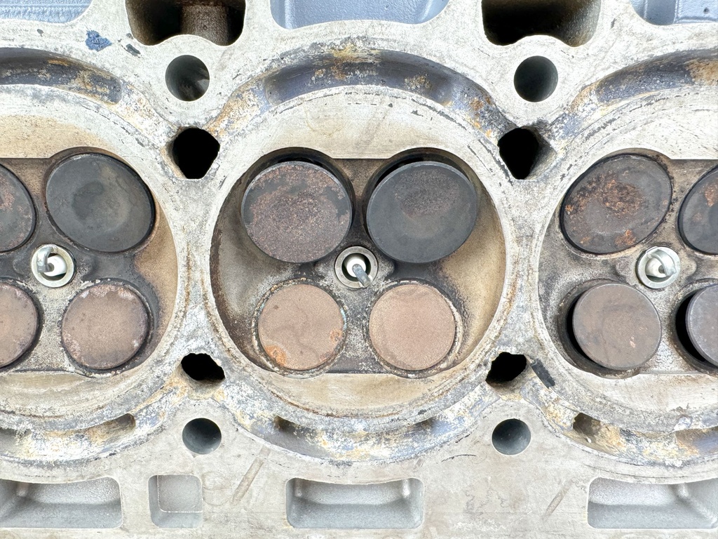 2001 Yamaha 80 HP 4 Stroke Outboard Cylinder Head 67F-W009A-02-1S OEM