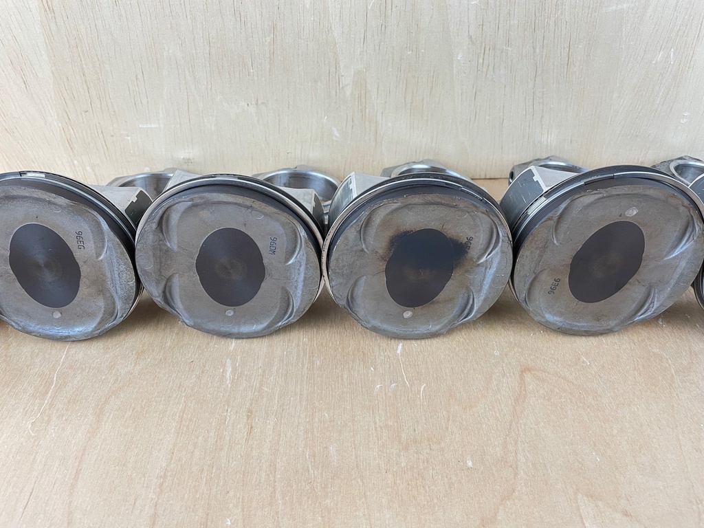 2019 Yamaha 300HP F300 Outboard 4 Stroke STD Piston Assembly Set 6CE-11631-02-00