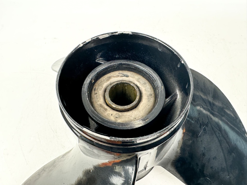 Volvo Penta SX Stern Drive Propeller 14 1/2" x 19P 3850301 3 Blade