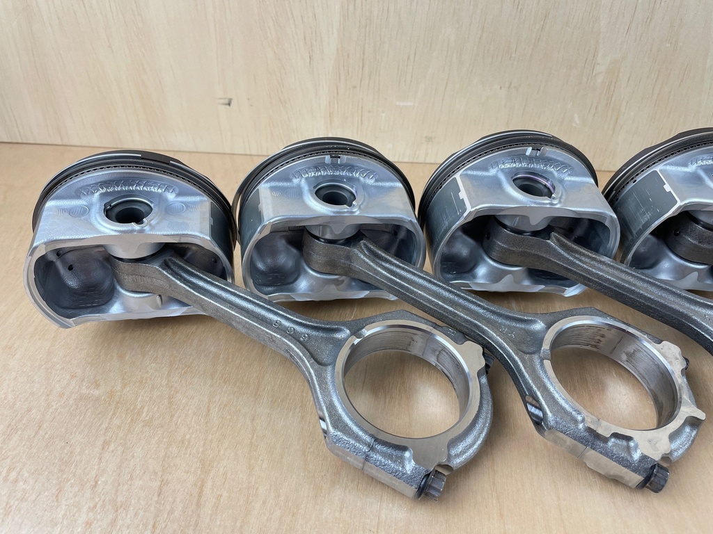 2019 Yamaha 300HP F300 Outboard 4 Stroke STD Piston Assembly Set 6CE-11631-02-00