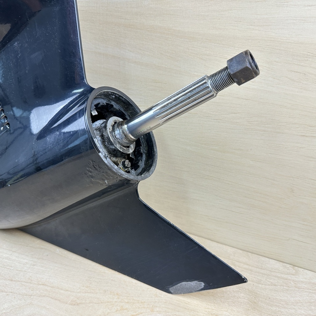 Mercury Verado L6 25” Counter Rotation Lower Unit Gearcase 880686T15