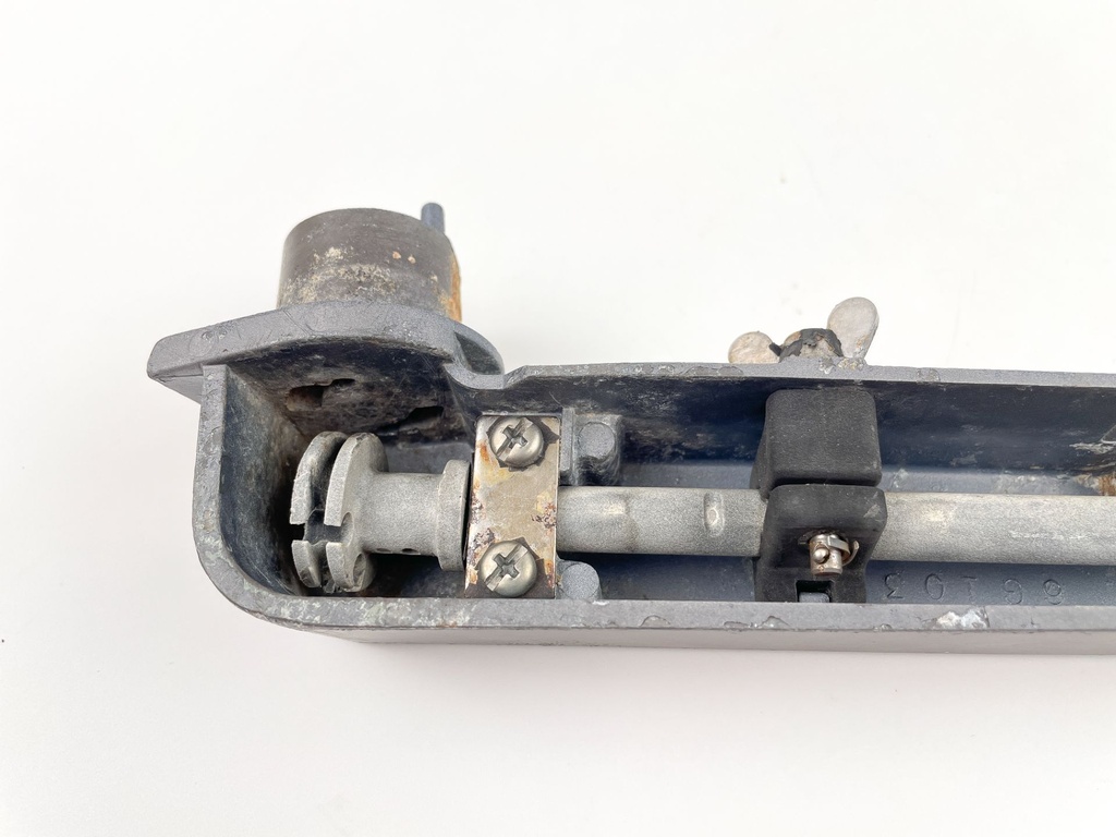 1987 Yamaha 6 HP 2 Stroke Outboard Tiller Steering Handle 6G1-42111-03-EK OEM