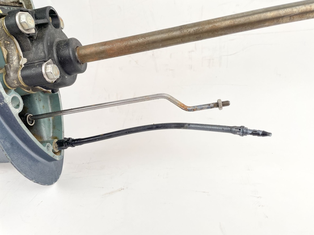 1990 Yamaha 30 HP 2 Stroke Outboard Lower Unit Gear Case 6J8-45300-14-EK OEM