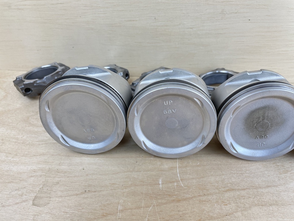 2003 Yamaha 115HP 4 Stroke Outboard Engine Piston Set Assembly 68V-W1164-02-00