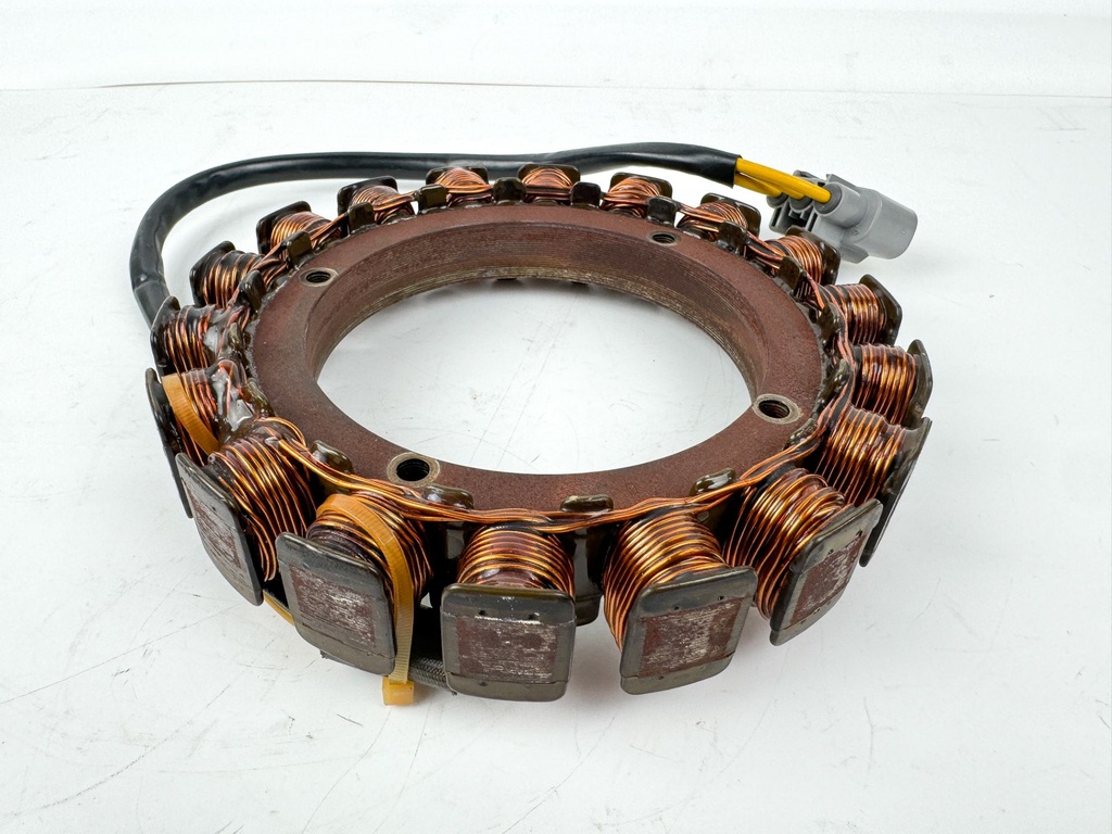 2018 Suzuki 150 HP 4 Stroke Outboard Stator Charging Coil 32120-96J00 OEM