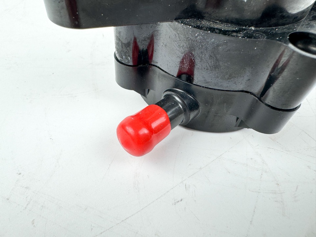 2018 Suzuki 150 HP 4 Stroke Outboard Fuel Pump 15100-96J01 OEM