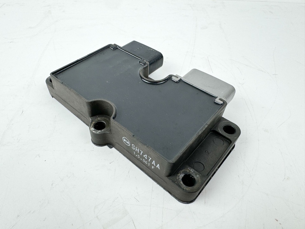 Suzuki 150 - 175 HP DF 4 Stroke Outboard Rectifier & Regulator Assembly 32800-96J00