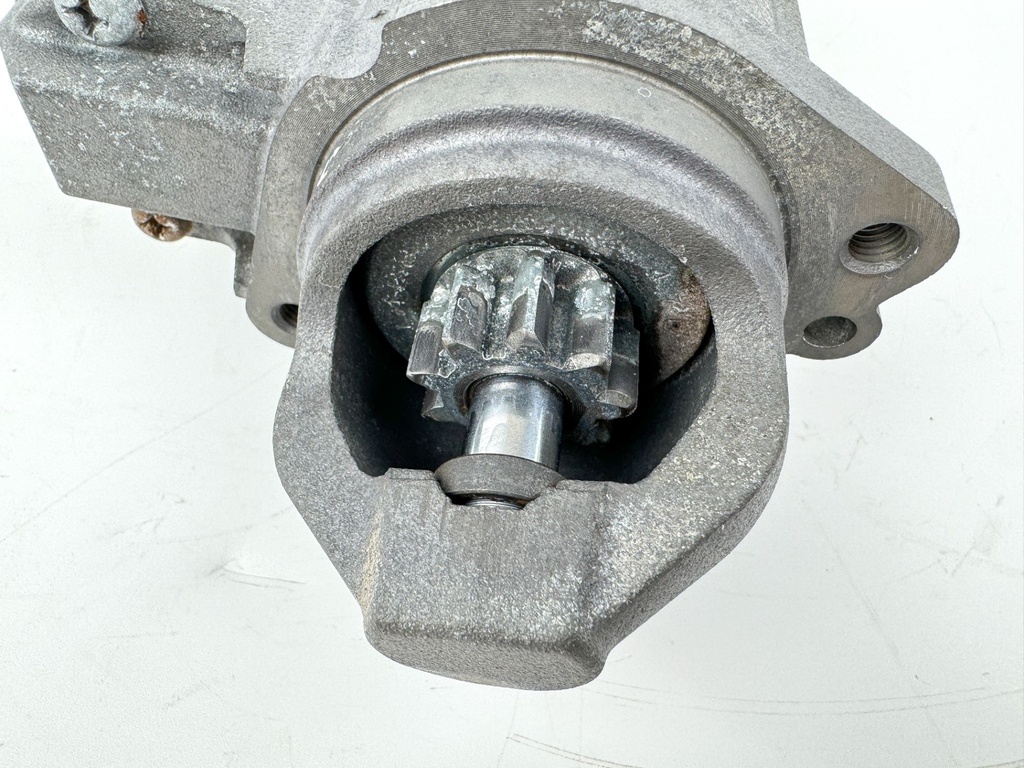 2021 Suzuki 150 HP 4 Stroke Outboard Starter Motor 31100-98L10 OEM