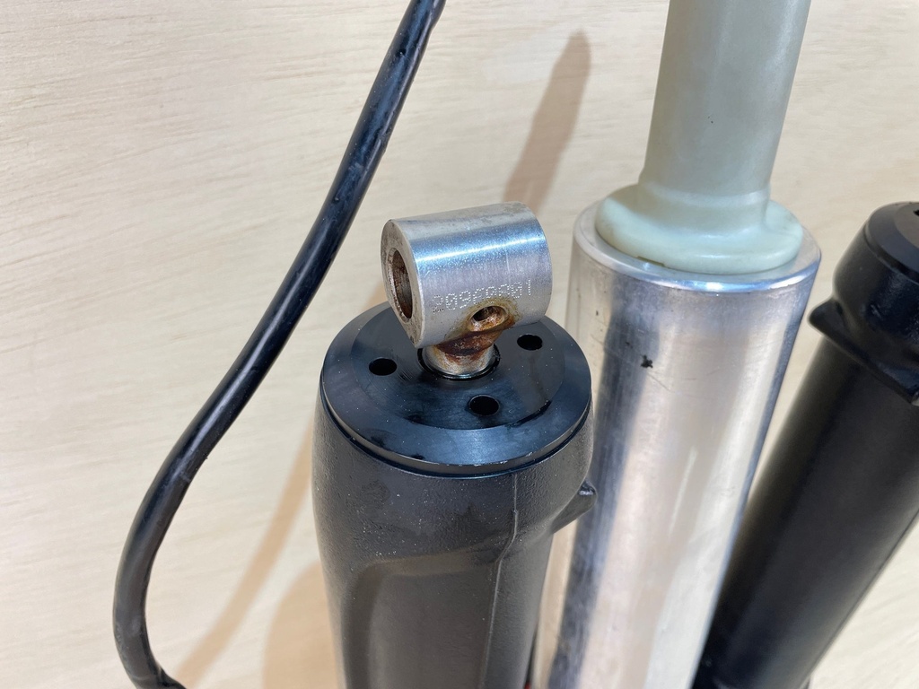 Mercury Verado 350HP Outboard Power Trim Assembly 880658T02 - For Repair