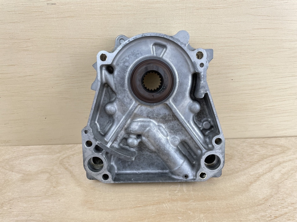 2003 Yamaha 115HP F115 4 Stroke Oil Pump Assembly 67F-13300-10-00