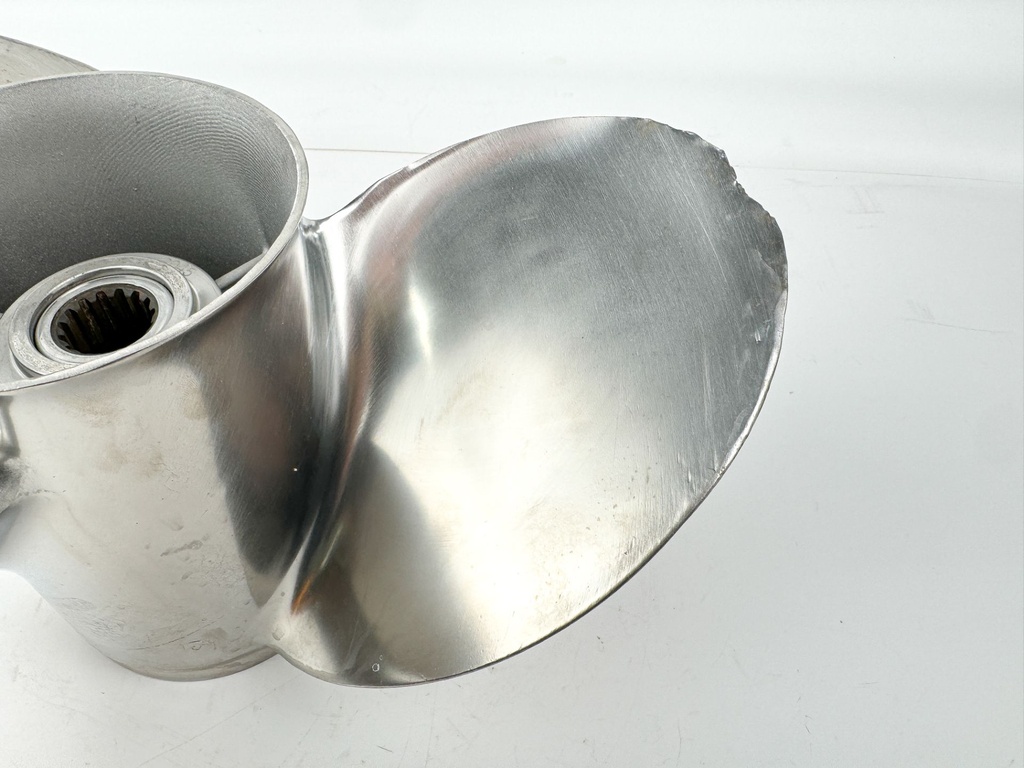 Suzuki Stainless Steel Prop 3 Blade Water Grip 3 x 15 1/4" x 19P - Repair
