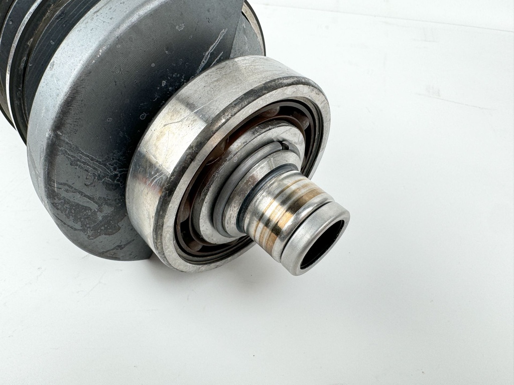 1999 Mercury 200 HP 2 Stroke Outboard Crankshaft 9536T4 OEM