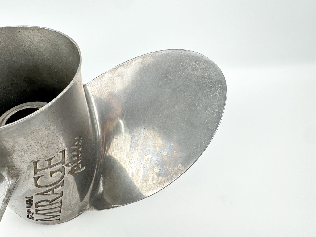 Mercury 48-18278A46 15 1/2 x 17 Propeller Outboard Engine Standard Rotation RH