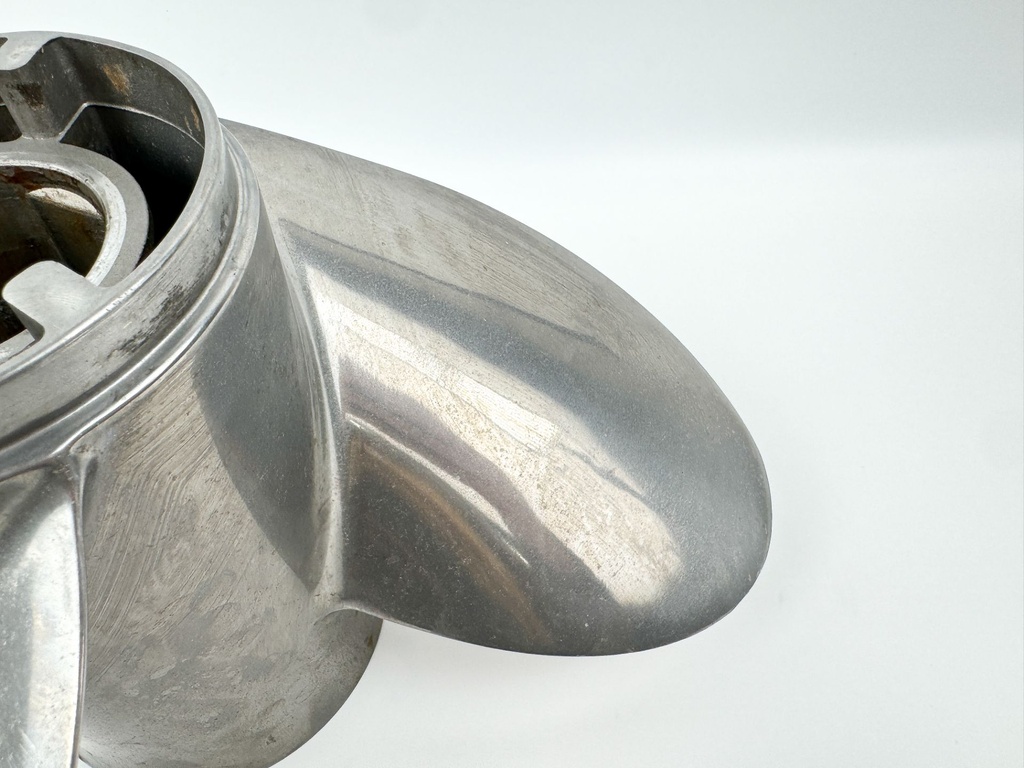 Mercury 48-18278A46 15 1/2 x 17 Propeller Outboard Engine Standard Rotation RH