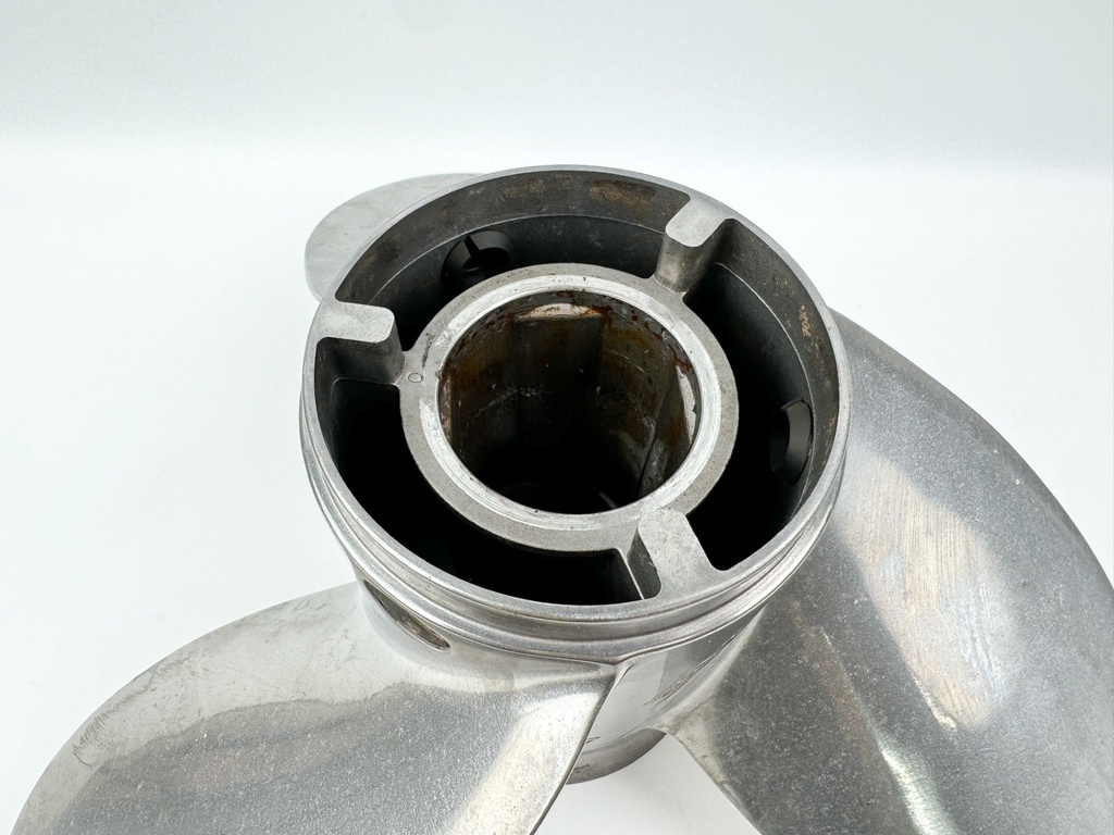 Mercury 48-18278A46 15 1/2 x 17 Propeller Outboard Engine Standard Rotation RH