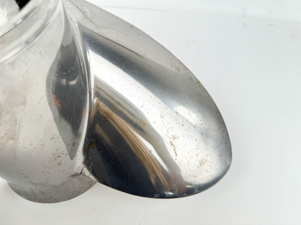 Yamaha Saltwater Series XL Stainless Steel Prop 16 1/4" x 17P F350 Hub