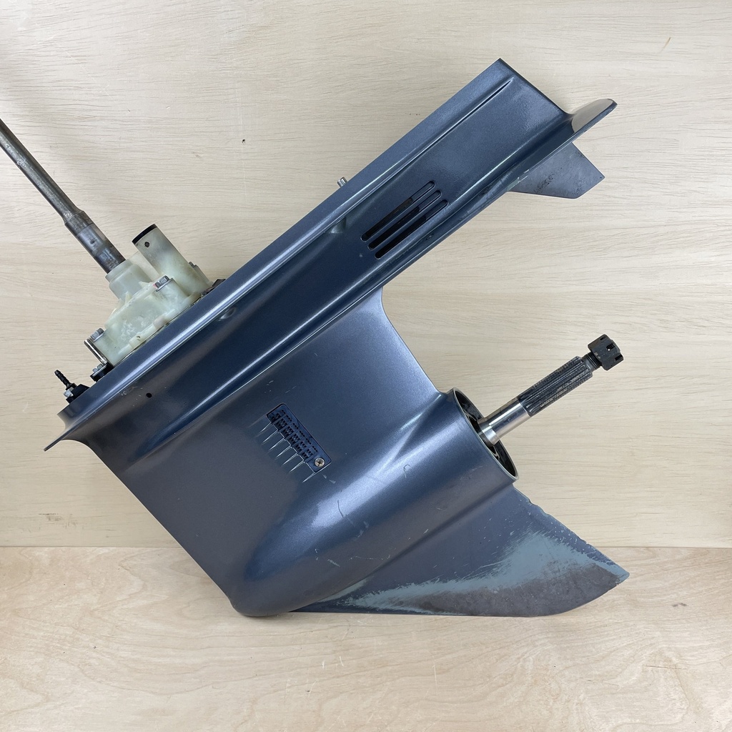 2003 Yamaha 115HP 4 Stroke Outboard 25" Lower Unit Gearcase Assembly 68V-45300-34-8D
