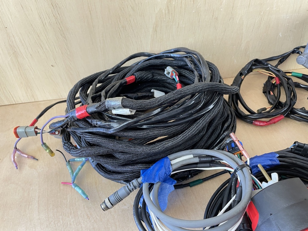 Evinrude Johnson BRP Dual Binnacle Rigging With Key Switch & Gauges