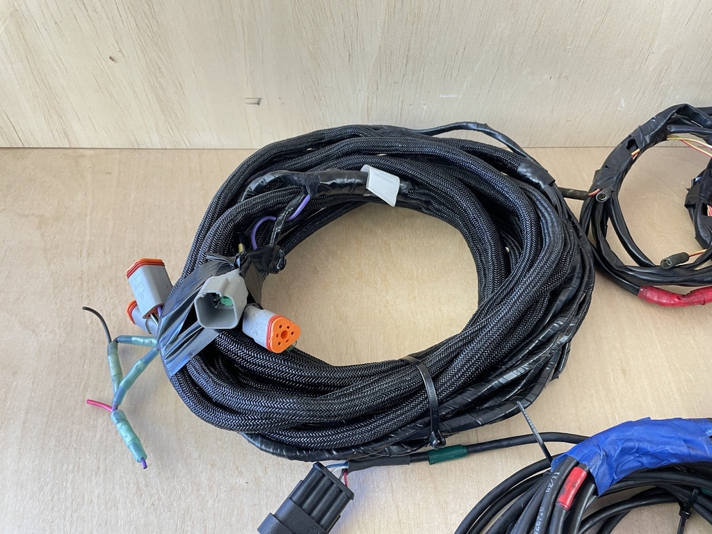 Evinrude Johnson BRP Dual Binnacle Rigging With Key Switch & Gauges