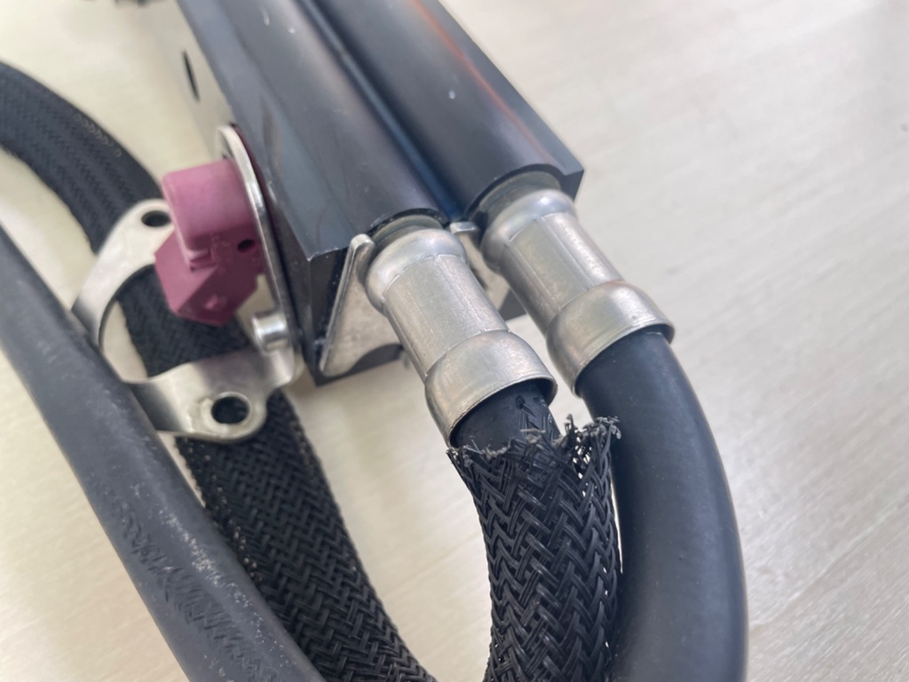 Mercury 200 225 HP 2 Stroke Optimax 3.0L Fuel Rail Set