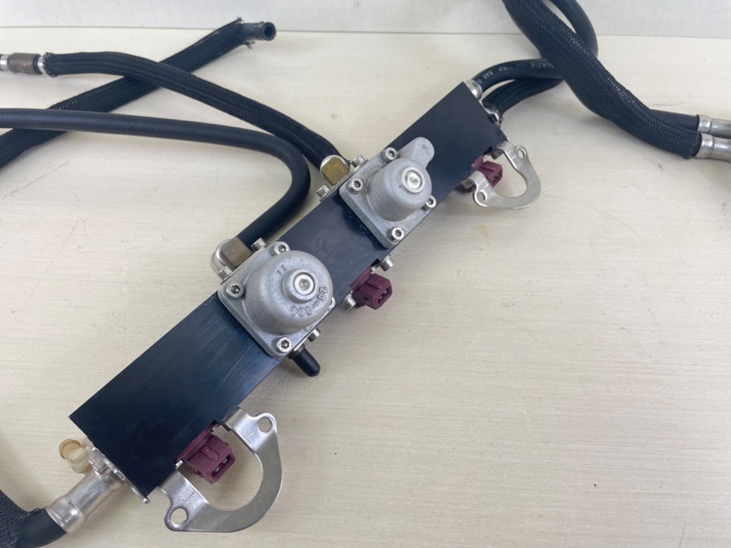 Mercury 200 225 HP 2 Stroke Optimax 3.0L Fuel Rail Set