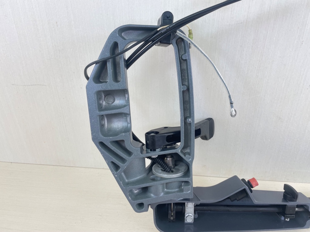 99-05 Yamaha 25HP Outboard 4 Stroke Tiller Handle Steering Setup 65W-W0084-01-4D