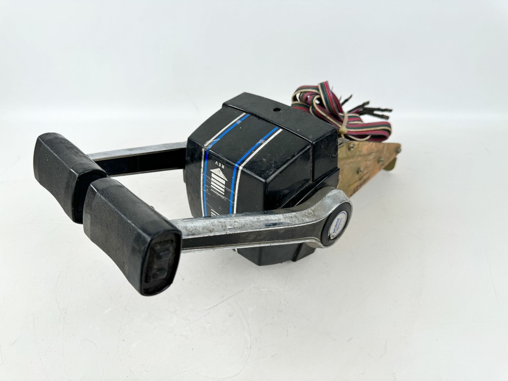 Morse Dual Twin Top Mount Binnacle Control Box W/ Trim - Used