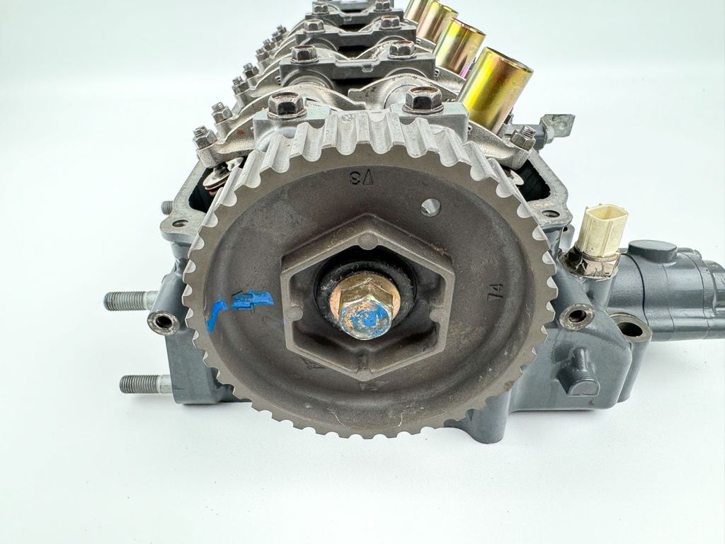 2004 Honda 130 HP 4 Stroke Outboard Cylinder Head 12215-ZW5-010ZA OEM