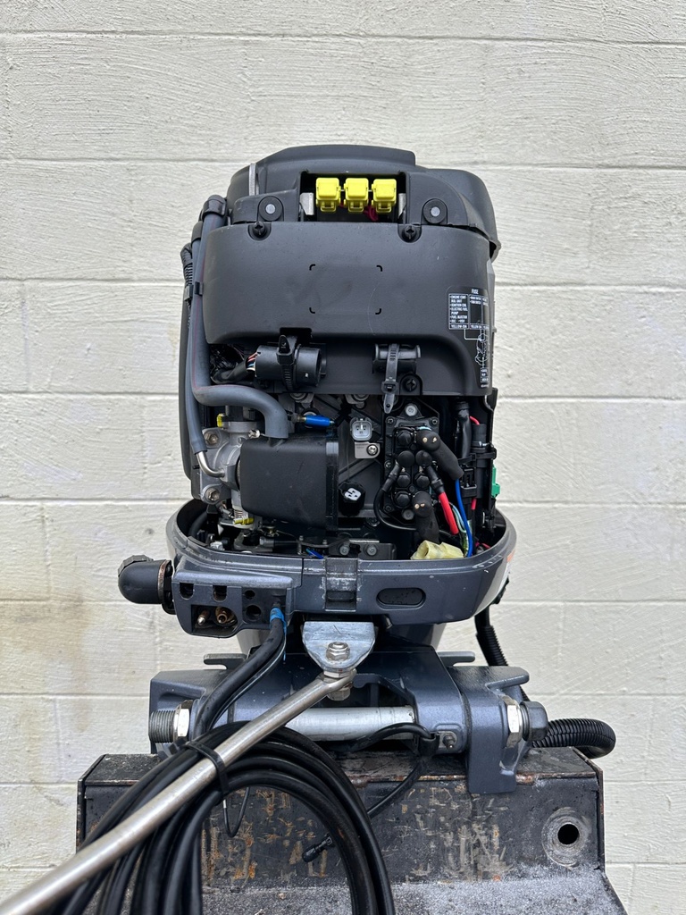 2011 Yamaha 60HP 4 Stroke Outboard Engine With 20" Shaft - 48 Hours