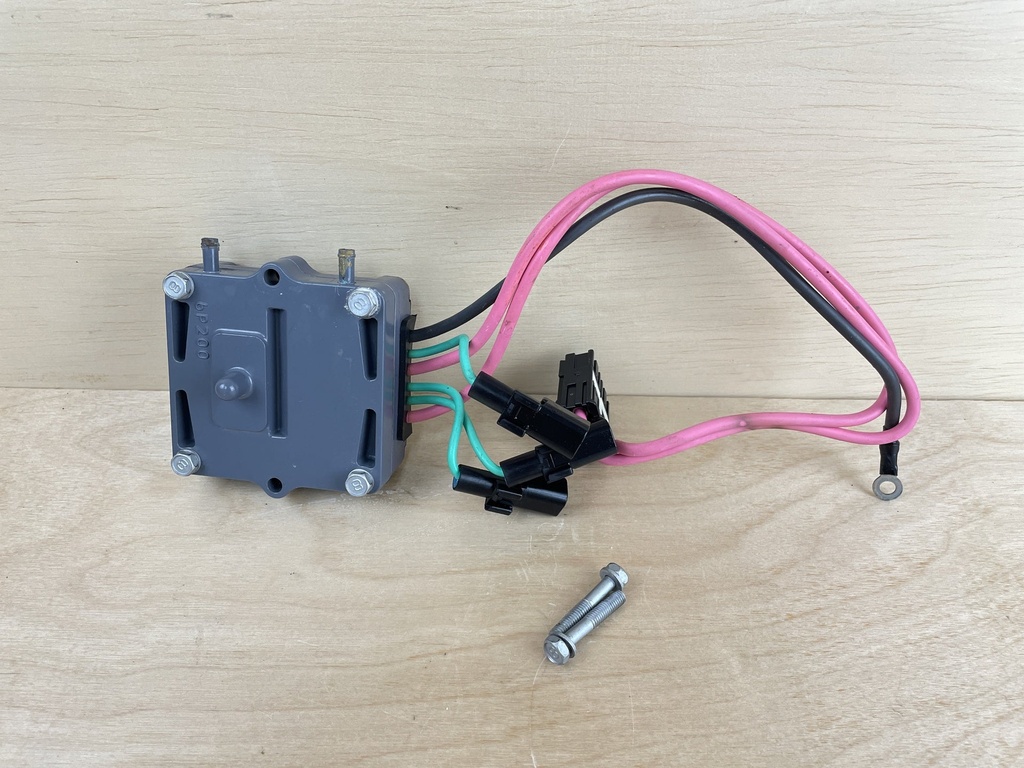 2006 Yamaha 250HP 4 Stroke Outboard Rectifier & Regulator Assembly 6P2-81960-03-00