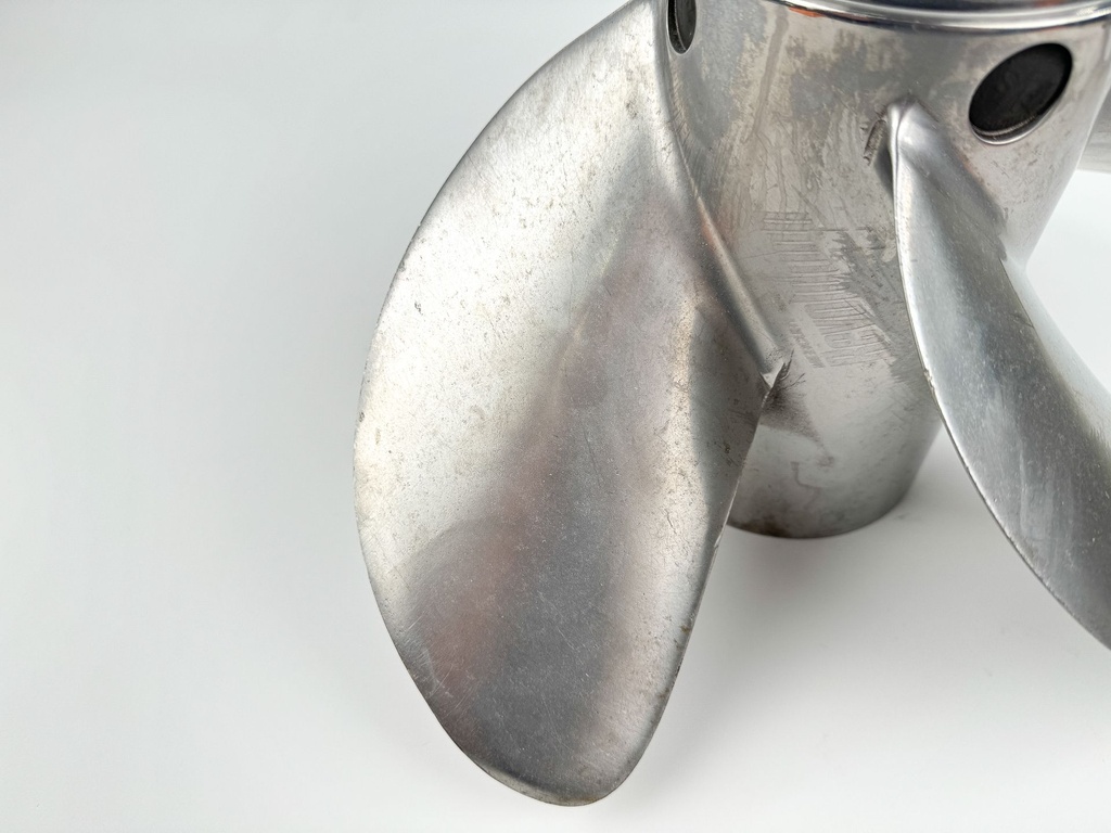 Mercury Revolution 4 Blade Stainless Steel Prop LH 14.625" x 17P
