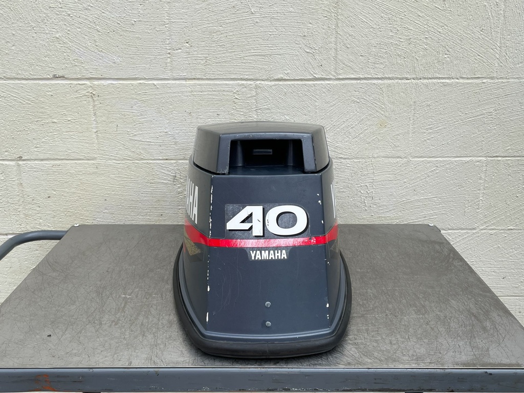 Yamaha 40HP 2 Stroke Outboard Top Cowling Cover Lid