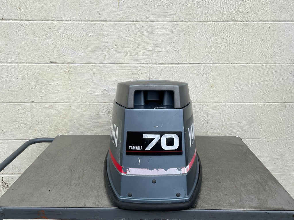 1984-1988 Yamaha 70HP 2 Stroke Outboard Top Cowling Over - Cracked