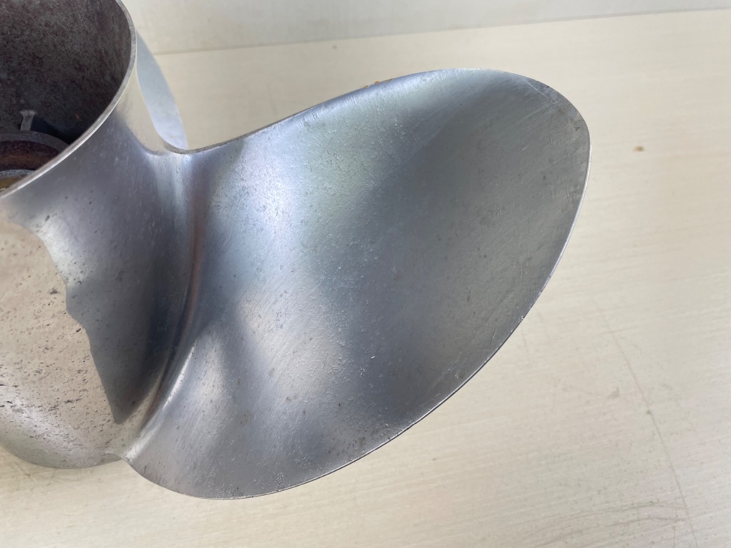 Yamaha Salt Water Series II Propeller Prop 3 x 15 1/4" x 19P RH