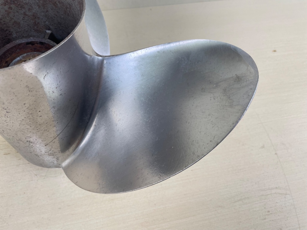 Yamaha Salt Water Series II Propeller Prop 3 x 15 1/4" x 19P RH