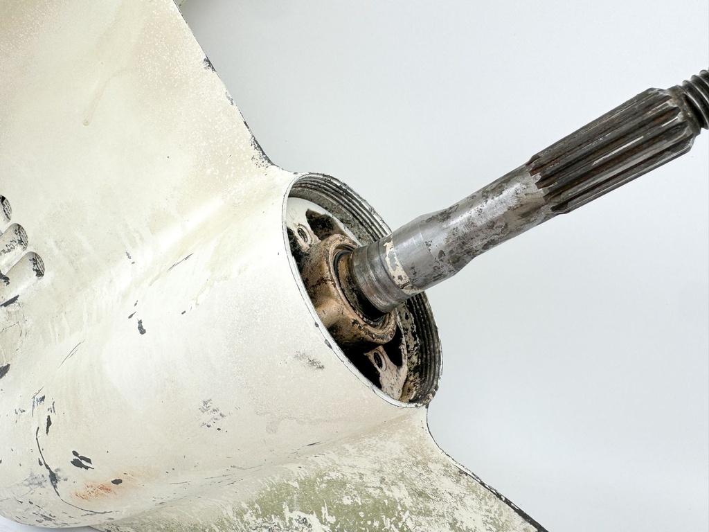 60 65 70 HP Outboard 2 Stroke 20" Lower Unit Gear Case Johnson Evinrude