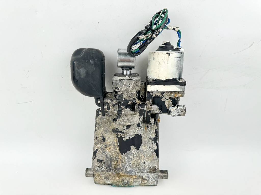 60HP - 300HP Evinrude Johnson BRP Power Trim & Tilt Unit Assembly Stuck Pin