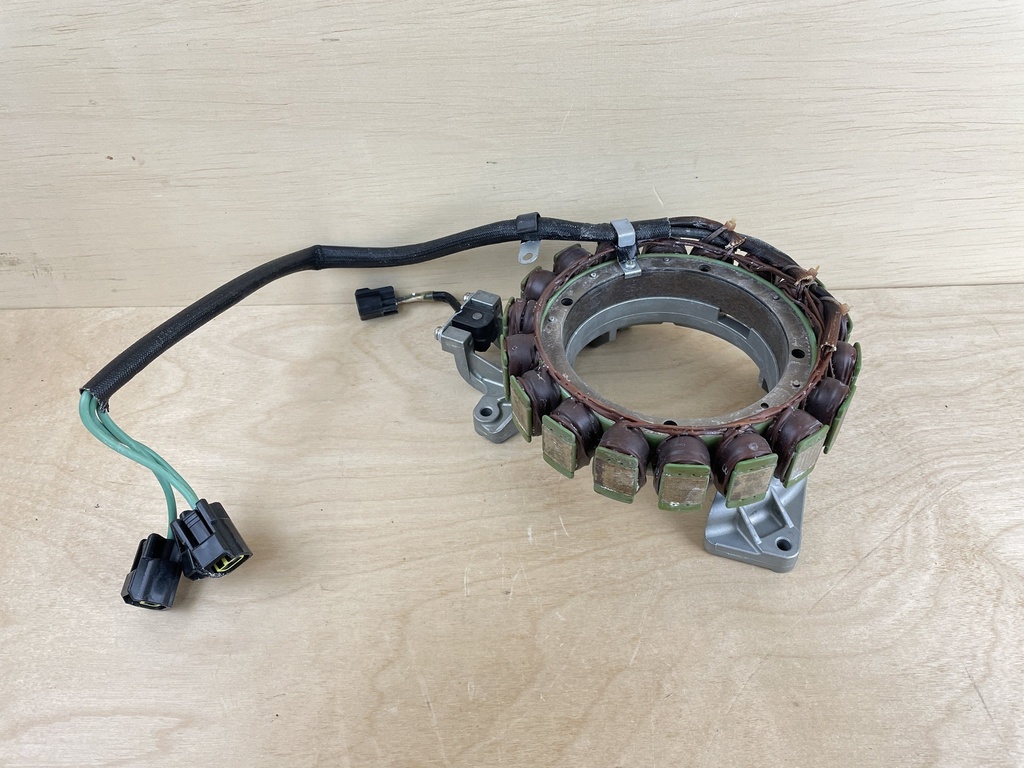 2006 Yamaha 250HP 4 Stroke Stator Assembly 6P2-81460-00-00