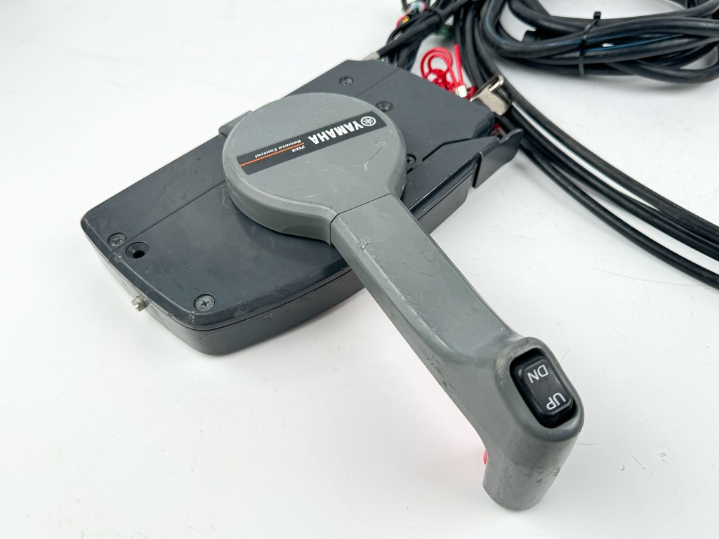 703 Yamaha Side Mount Control Box Binnacle 10 Pin With Trim & Harness