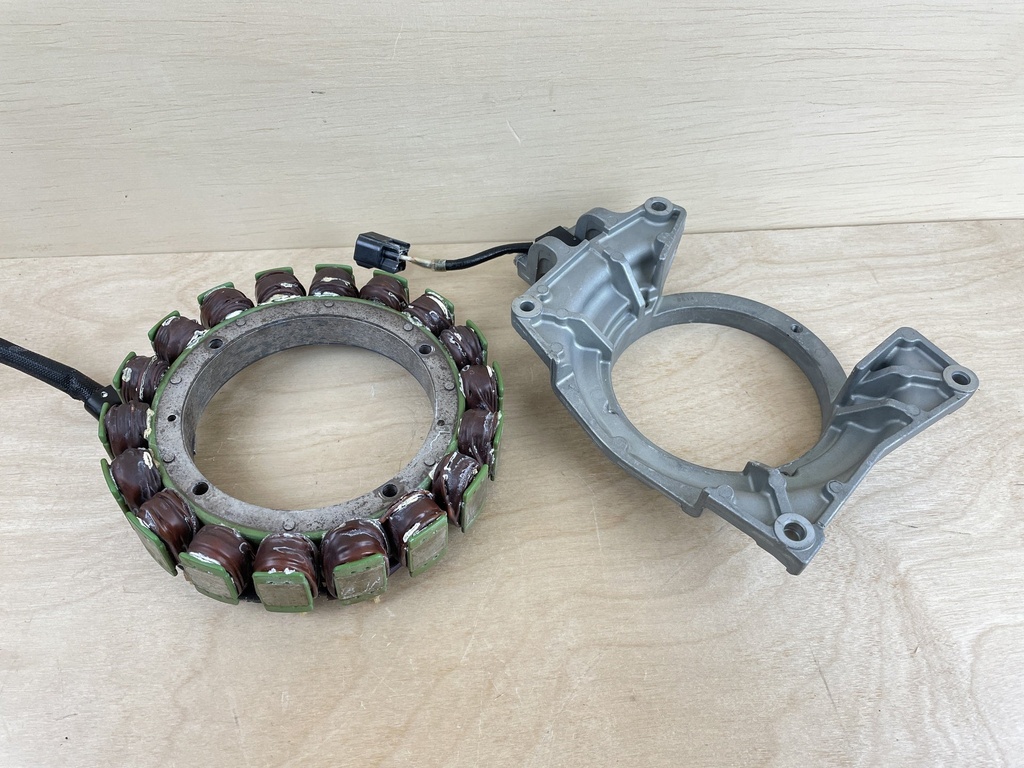 2006 Yamaha 250HP 4 Stroke Stator Assembly 6P2-81460-00-00