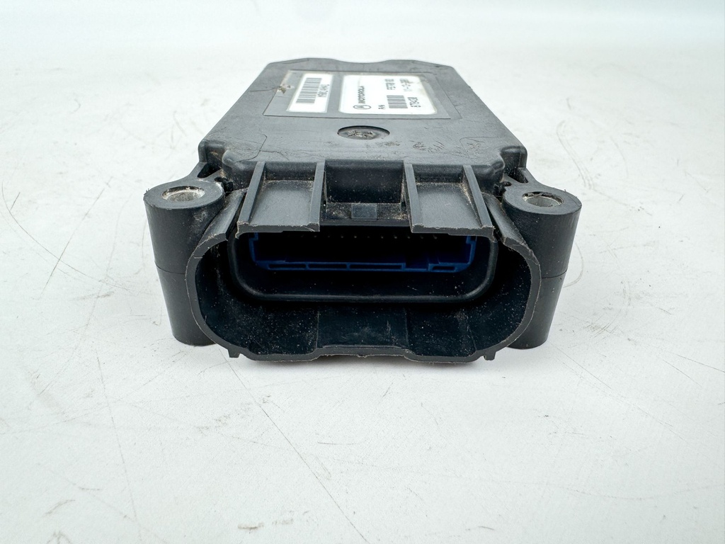 2002 Yamaha 30HP 4 Stroke Outboard CDI Unit Assembly ECU 67C-85540-01-00